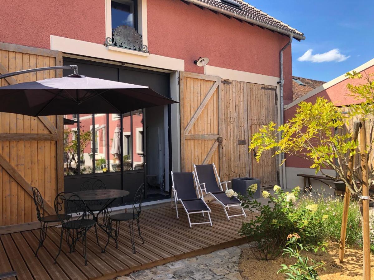 L'Escale Bellifontaine Hotel Ury Екстериор снимка